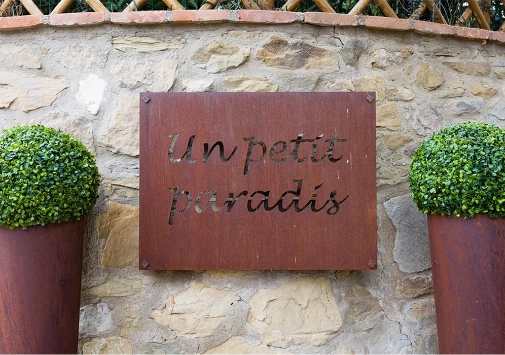 Un Petit Paradis Castiglione della Valle Exteriör bild