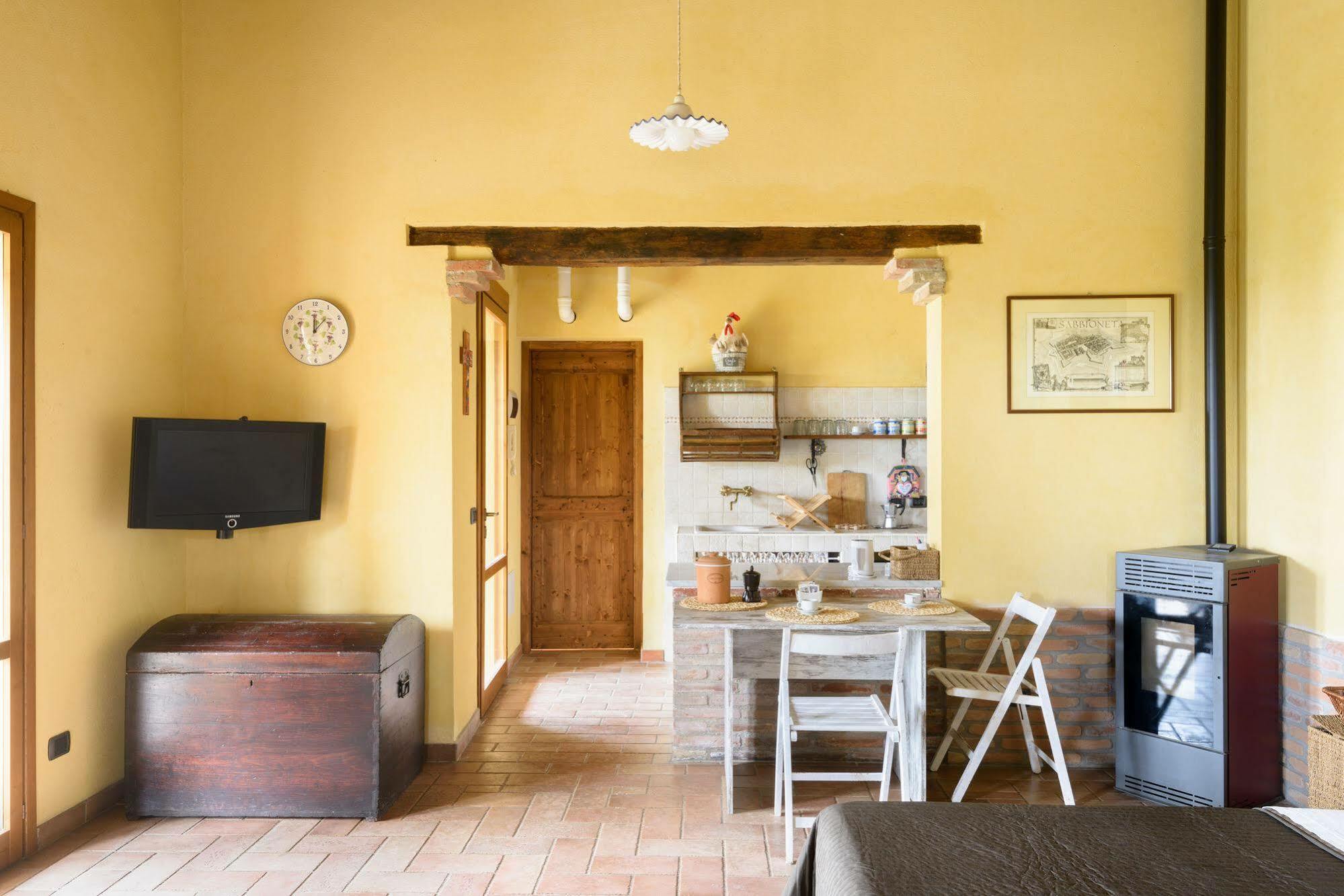 Un Petit Paradis Castiglione della Valle Exteriör bild